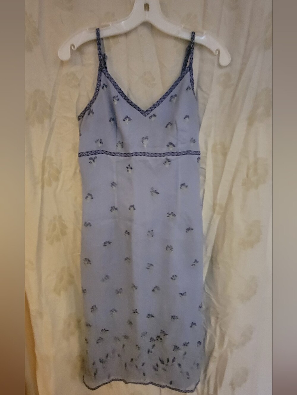 Vintage Express World Brand 100% Silk Embroidered Cami Slip Dress (Size 1/2)